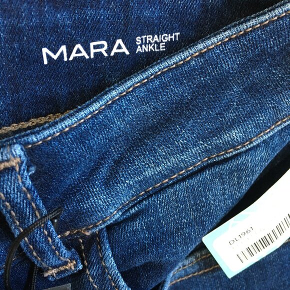 NWT DL1961 Ravine Wash Smart Denim MARA Straight Ankle Fray Hem Distressed Jeans - Picture 3 of 14